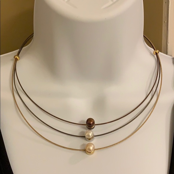 3 strand pearl necklace - Picture 4 of 4